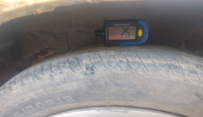 2011 Hyundai Santro Xing GLS, Petrol, Manual, 1,23,528 km, tyre