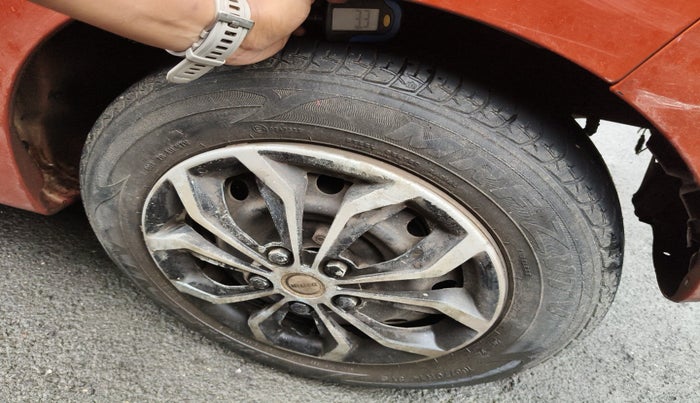 2017 Maruti Celerio VXI (O) CNG, Petrol, Manual, 31,479 km, tyre