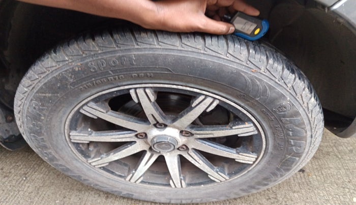 2016 Nissan Terrano XL (P), Petrol, Manual, 51,538 km, tyre