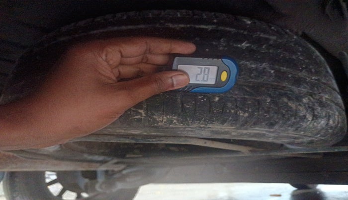 2016 Nissan Terrano XL (P), Petrol, Manual, 51,538 km, tyre