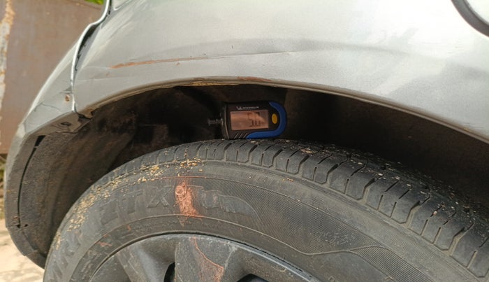 2011 Maruti Ritz LXI, Petrol, Manual, 89,917 km, tyre