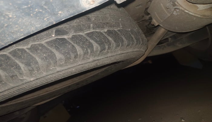 2012 Mahindra XUV500 W8, Diesel, Manual, 1,72,309 km, tyre