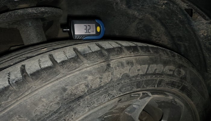 2021 Ford Ecosport TITANIUM 1.5 SPORTS(SUNROOF) PETROL, Petrol, Manual, 34,170 km, tyre