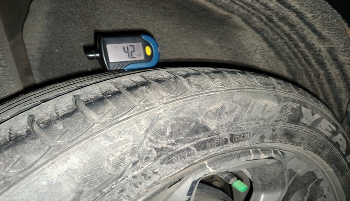 2021 Ford Ecosport TITANIUM 1.5 SPORTS(SUNROOF) PETROL, Petrol, Manual, 34,170 km, tyre