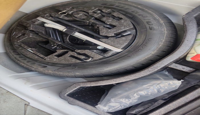 2020 Skoda Rapid 1.5 TDI CR ACTIVE, Diesel, Manual, 26,874 km, tyre