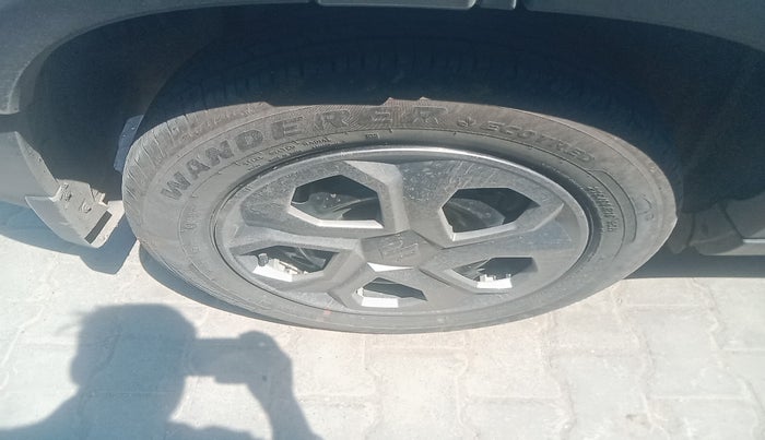 2024 Maruti BREZZA VXI, Petrol, Manual, 17,137 km, tyre