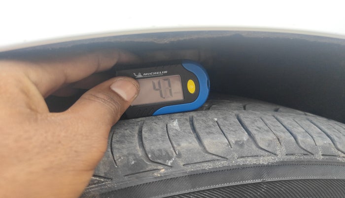 2013 Audi A6 2.0 TDI PREMIUM, Diesel, Automatic, 51,433 km, tyre