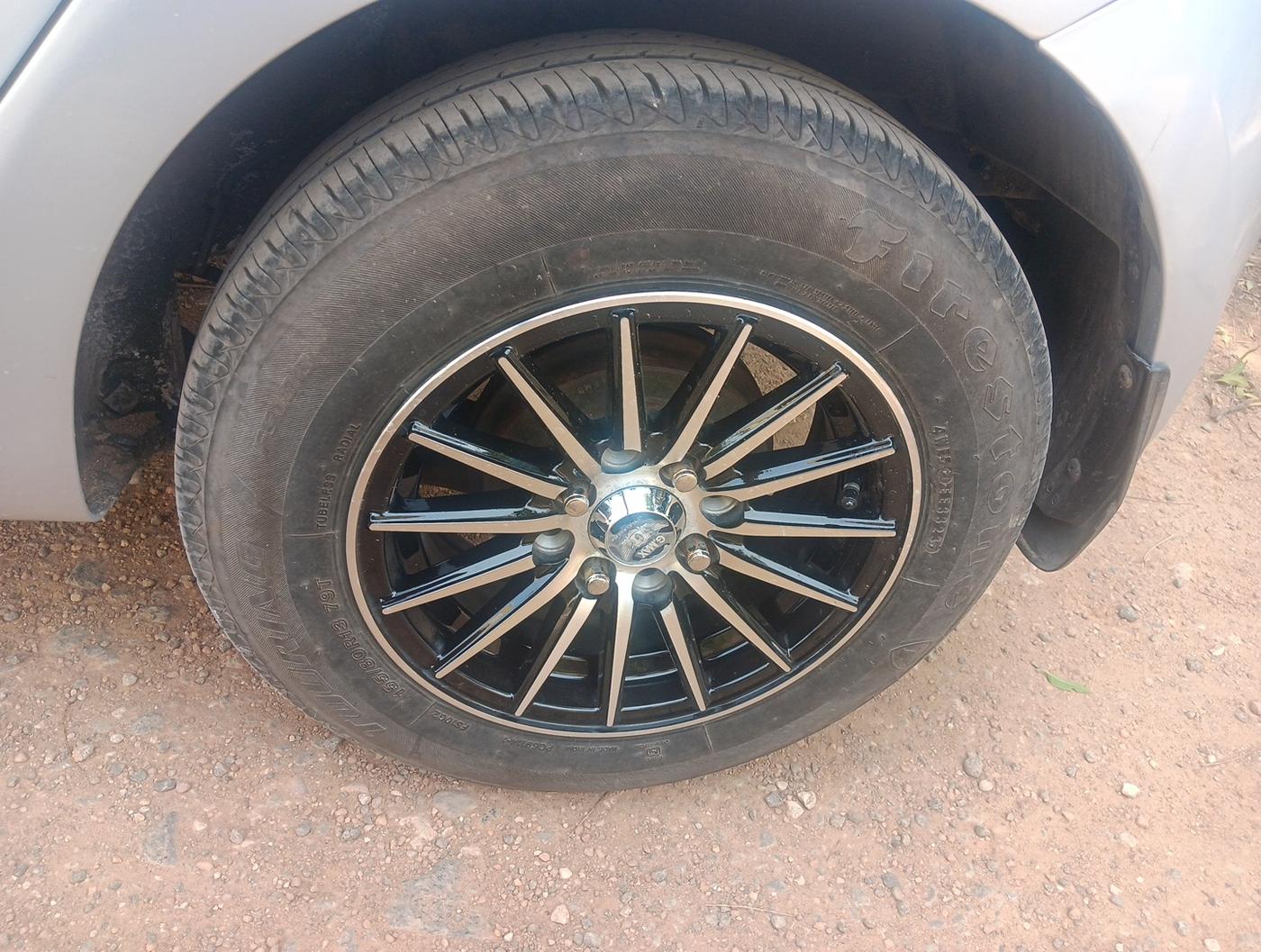 2013 Hyundai i10 MAGNA 1.2, Petrol, Manual, 69,489 km, tyre