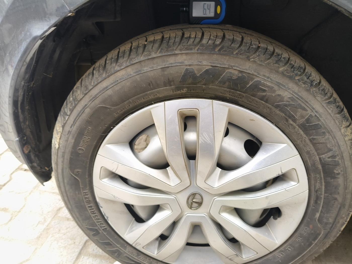 2022 Tata Tiago XE PETROL, Petrol, Manual, 3,146 km, tyre