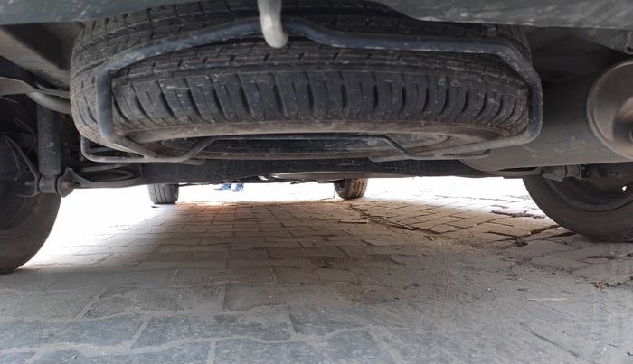 2022 Maruti Ertiga VXI SHVS, Petrol, Manual, 27,742 km, tyre