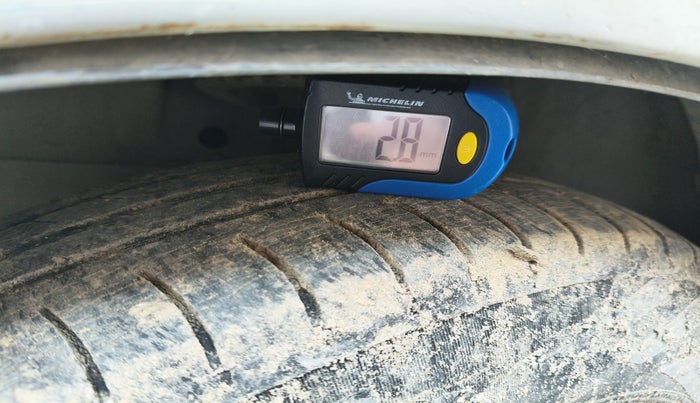 2012 Maruti Ritz VDI, Diesel, Manual, 1,63,480 km, tyre