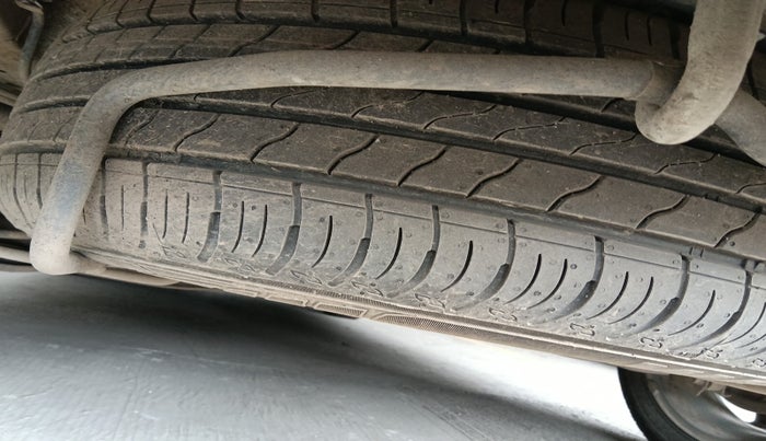 2024 Maruti XL6 ZETA CNG, Petrol, Manual, 8,719 km, tyre