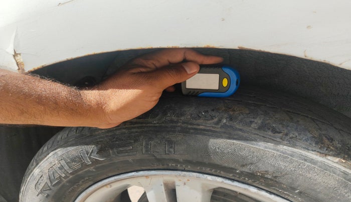 2011 Hyundai i20 SPORTZ 1.4 CRDI, Diesel, Manual, 2,16,350 km, tyre