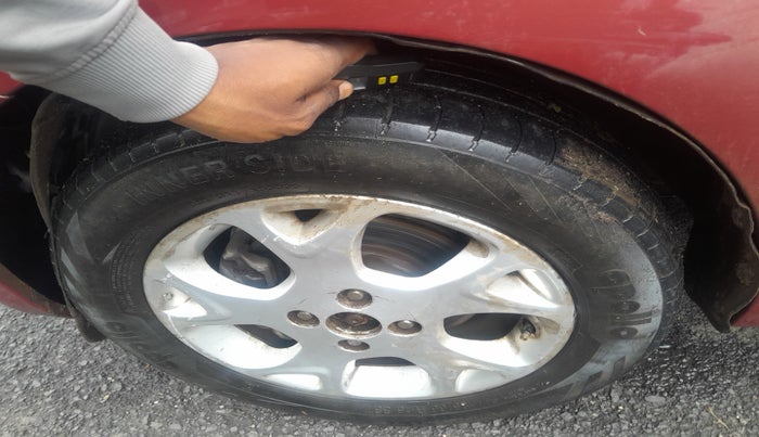 2013 Renault Pulse RXZ DIESEL, Diesel, Manual, 1,75,398 km, tyre