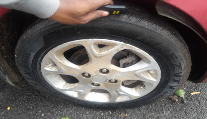 2013 Renault Pulse RXZ DIESEL, Diesel, Manual, 1,75,398 km, tyre