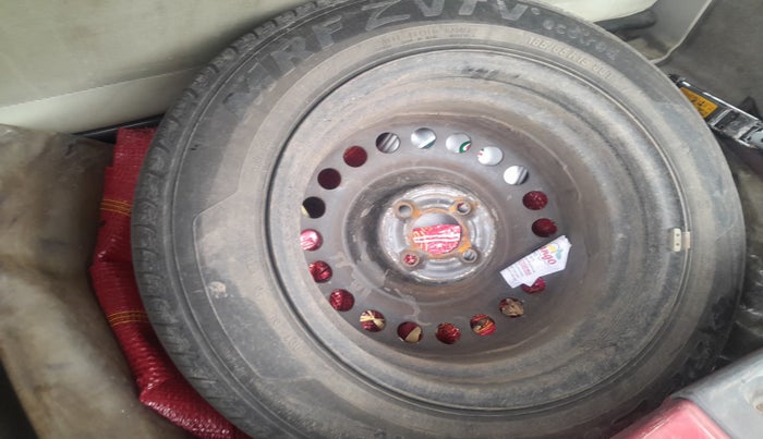 2013 Renault Pulse RXZ DIESEL, Diesel, Manual, 1,75,398 km, tyre