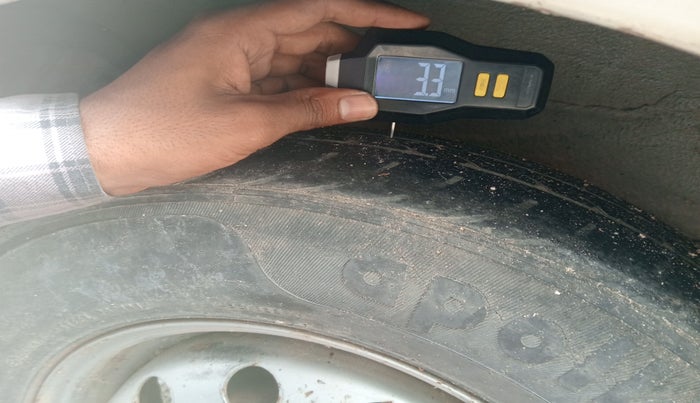 2012 Hyundai i10 ERA 1.1 LPG, Petrol, Manual, 69,403 km, tyre