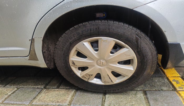 2011 Maruti Swift Dzire VXI, Petrol, Manual, 43,577 km, tyre