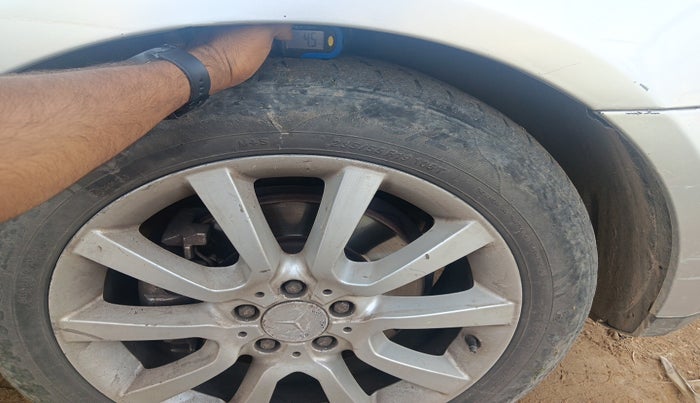 2011 Mercedes Benz Ml Class 350 CDI GRAND EDITION, Diesel, Automatic, 1,56,300 km, tyre