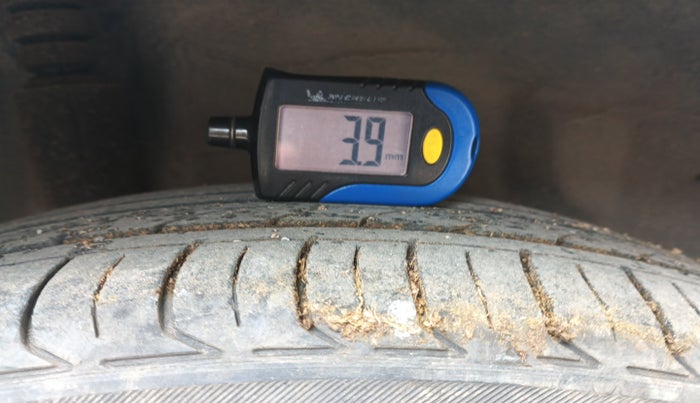 2015 Honda Amaze 1.5L I-DTEC S, Diesel, Manual, 90,176 km, tyre