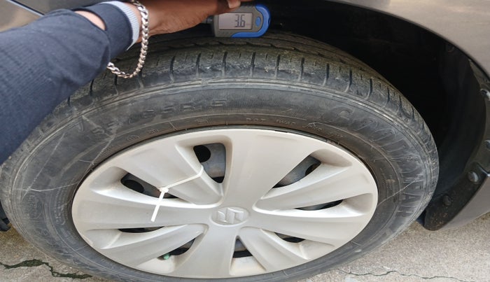 2018 Maruti Ertiga VXI, Petrol, Manual, 26,740 km, tyre