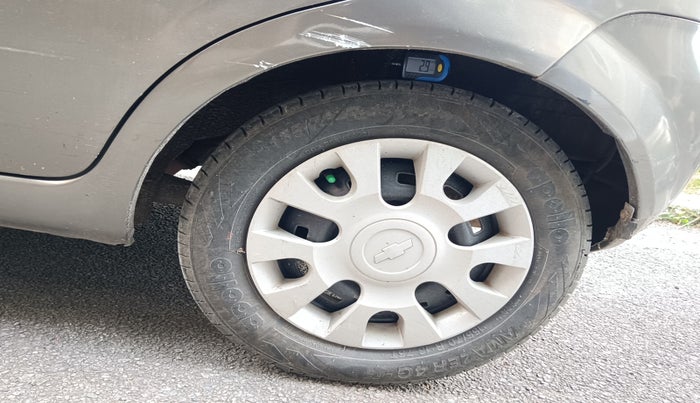 2011 Chevrolet Spark LT 1.0, Petrol, Manual, 62,233 km, tyre