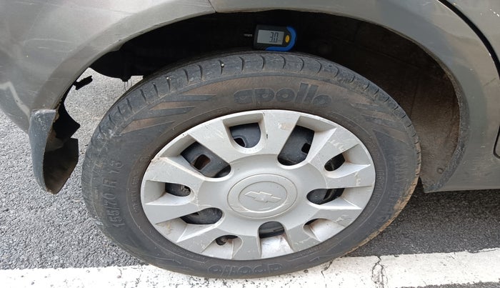 2011 Chevrolet Spark LT 1.0, Petrol, Manual, 62,233 km, tyre