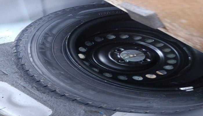 2022 Honda City 1.5L I-VTEC V MT 4TH GEN, Petrol, Manual, 51,019 km, tyre