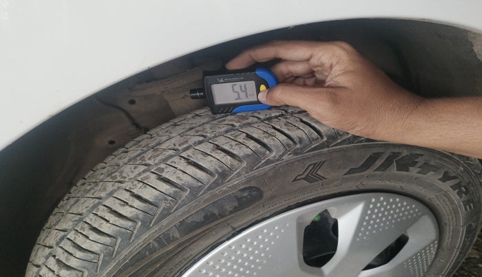 2023 Maruti Alto K10 VXI, Petrol, Manual, 15,051 km, tyre