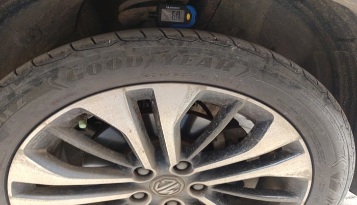 2021 MG HECTOR PLUS SMART 1.5 PETROL TURBO CVT 6-STR, Petrol, Automatic, 21,822 km, tyre