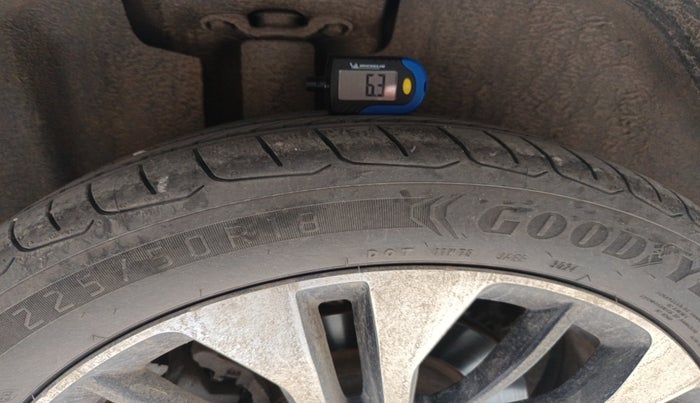 2021 MG HECTOR PLUS SMART 1.5 PETROL TURBO CVT 6-STR, Petrol, Automatic, 21,822 km, tyre