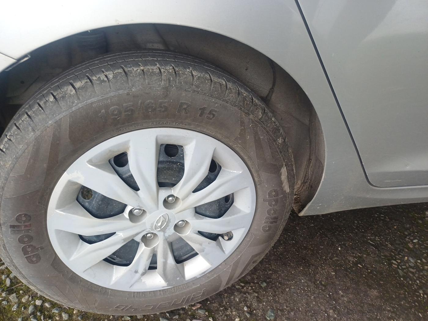 2018 Hyundai Verna 1.6 EX CRDI, Diesel, Manual, 1,15,154 km, tyre