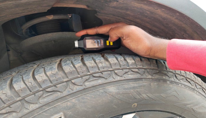 2015 Mahindra XUV500 W6 1.99, Diesel, Manual, 40,205 km, tyre