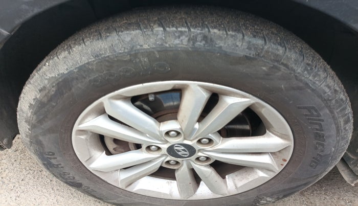 2016 Hyundai Creta SX PLUS 1.6 DIESEL, Diesel, Manual, 81,607 km, tyre