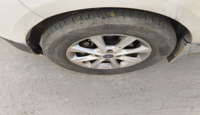 2018 Ford Ecosport TITANIUM 1.5L DIESEL, Diesel, Manual, 5,08,550 km, tyre