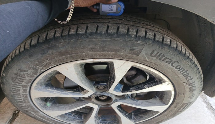 2021 Tata NEXON XMA SUNROOF PETROL, Petrol, Automatic, 59,000 km, tyre