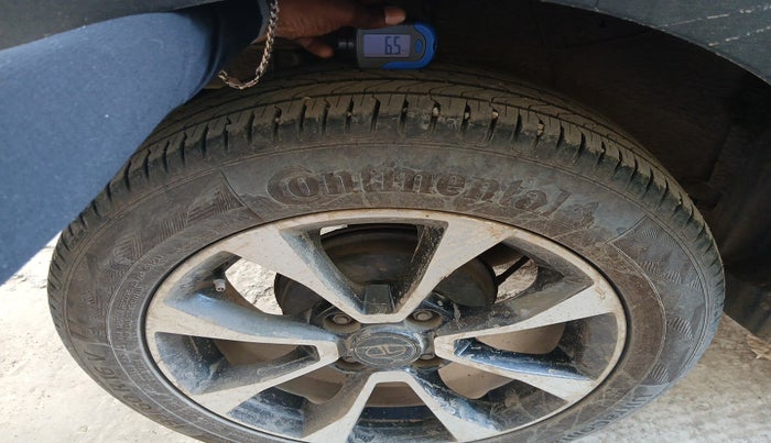 2021 Tata NEXON XMA SUNROOF PETROL, Petrol, Automatic, 59,000 km, tyre