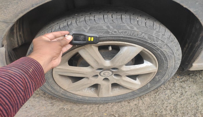 2020 Skoda Rapid ACTIVE 1.0 TSI, Petrol, Manual, 2,40,112 km, tyre