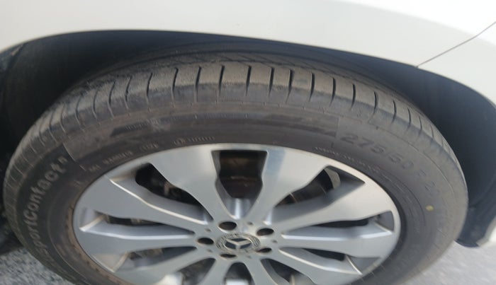 2017 Mercedes Benz GLS 350D, Diesel, Automatic, 1,44,493 km, tyre