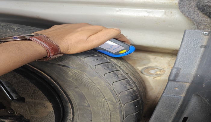 2015 Skoda Octavia AMBITION 1.4 TSI, Petrol, Manual, 1,16,000 km, tyre