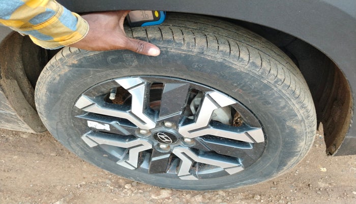 2023 Hyundai EXTER SX(O) 1.2 AMT, Petrol, Automatic, 31,161 km, tyre