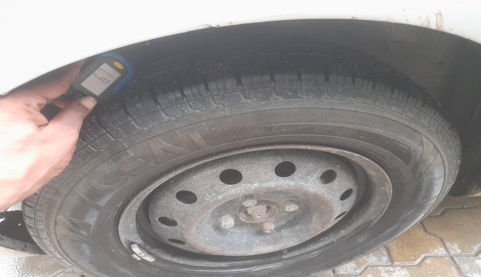 2012 Maruti Swift VDI, Diesel, Manual, 1,78,708 km, tyre