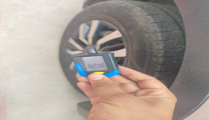 2019 Maruti S Cross SIGMA 1.3, Diesel, Manual, 76,572 km, tyre