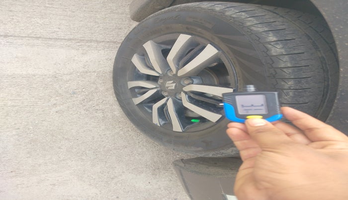 2019 Maruti S Cross SIGMA 1.3, Diesel, Manual, 76,572 km, tyre