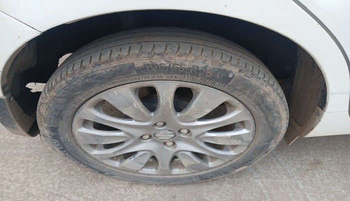 2017 Maruti Baleno ZETA PETROL 1.2, Petrol, Manual, 77,085 km, tyre