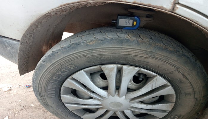 2019 Maruti Eeco 5 STR WITH A/C+HTR, Petrol, Manual, 1,70,000 km, tyre