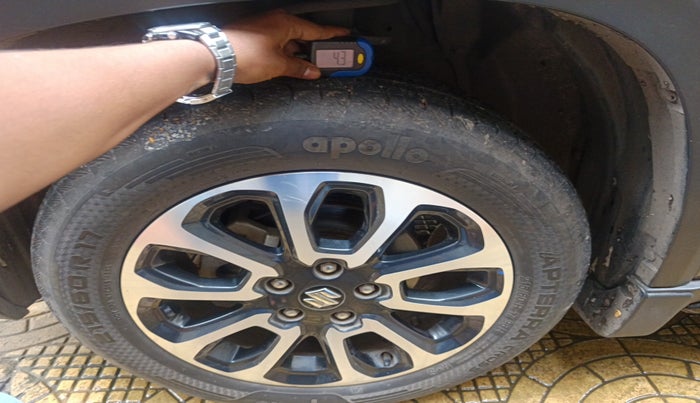 2024 Maruti Grand Vitara DELTA CNG, Petrol, Manual, 21,541 km, tyre