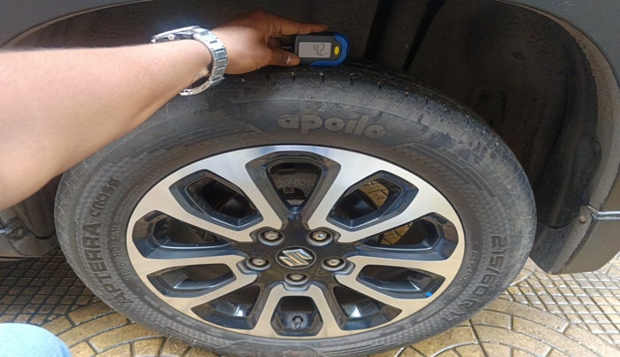 2024 Maruti Grand Vitara DELTA CNG, Petrol, Manual, 21,541 km, tyre