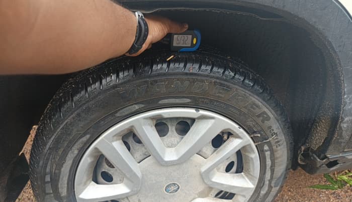 2019 Maruti Vitara Brezza VDI, Diesel, Manual, 1,76,171 km, tyre