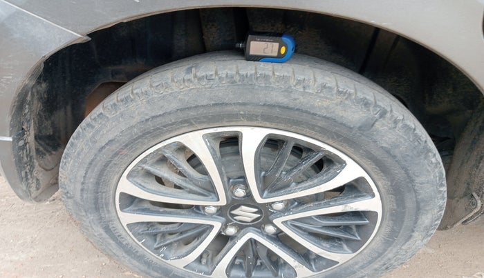 2023 Maruti Ertiga ZXI (O) CNG, Petrol, Manual, 89,958 km, tyre